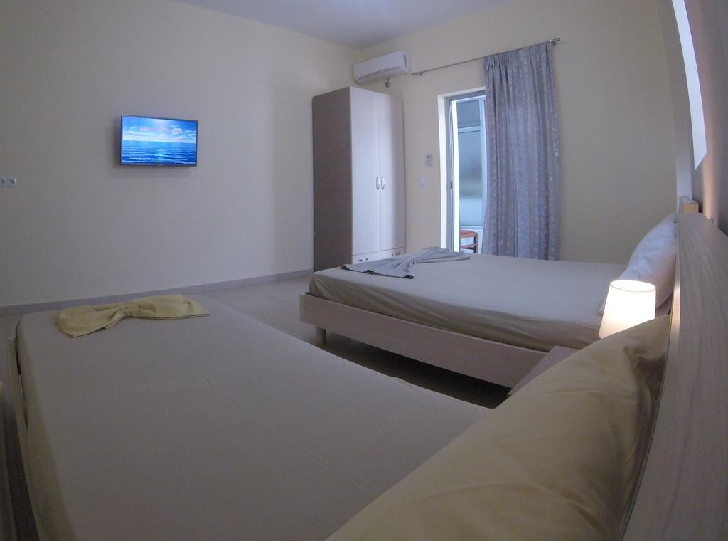 Riviera Rooms Химар Екстериор снимка